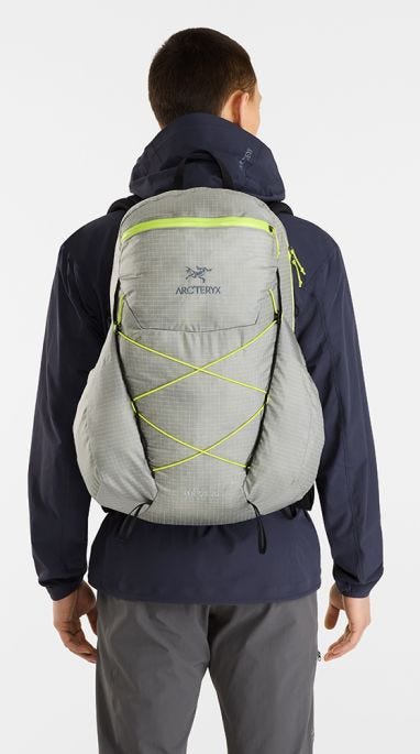 男Aerios 30L 輕量登山背包
