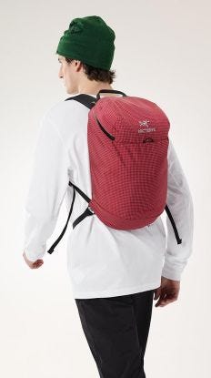 Konseal 15L 登山背包 