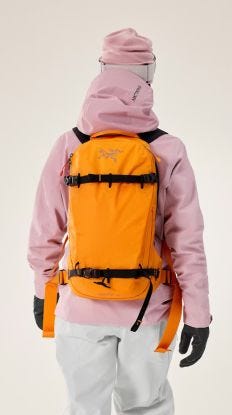 Quintic 16L 登山背包