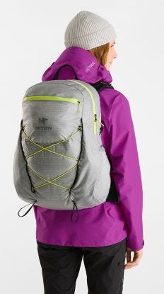 女 Aerios 30L 輕量登山背包