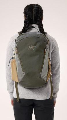 Mantis 26L 多功能背包