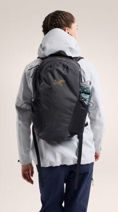 Mantis 16L 多功能背包