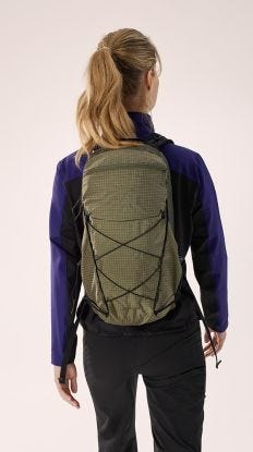 Aerios 18L 輕量登山背包